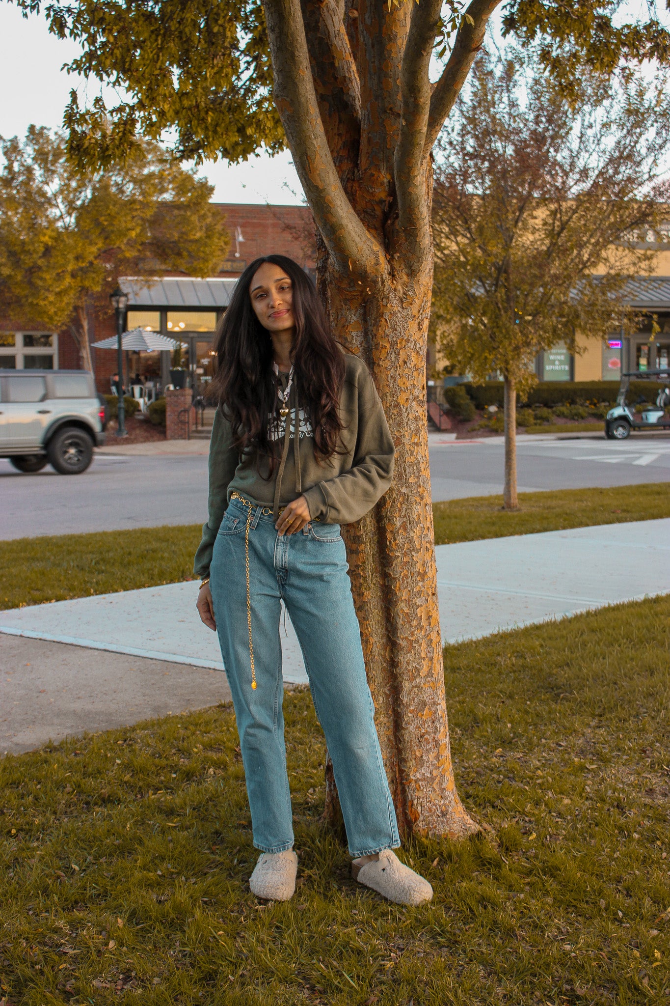 Reef Shark Cropped Hoodie