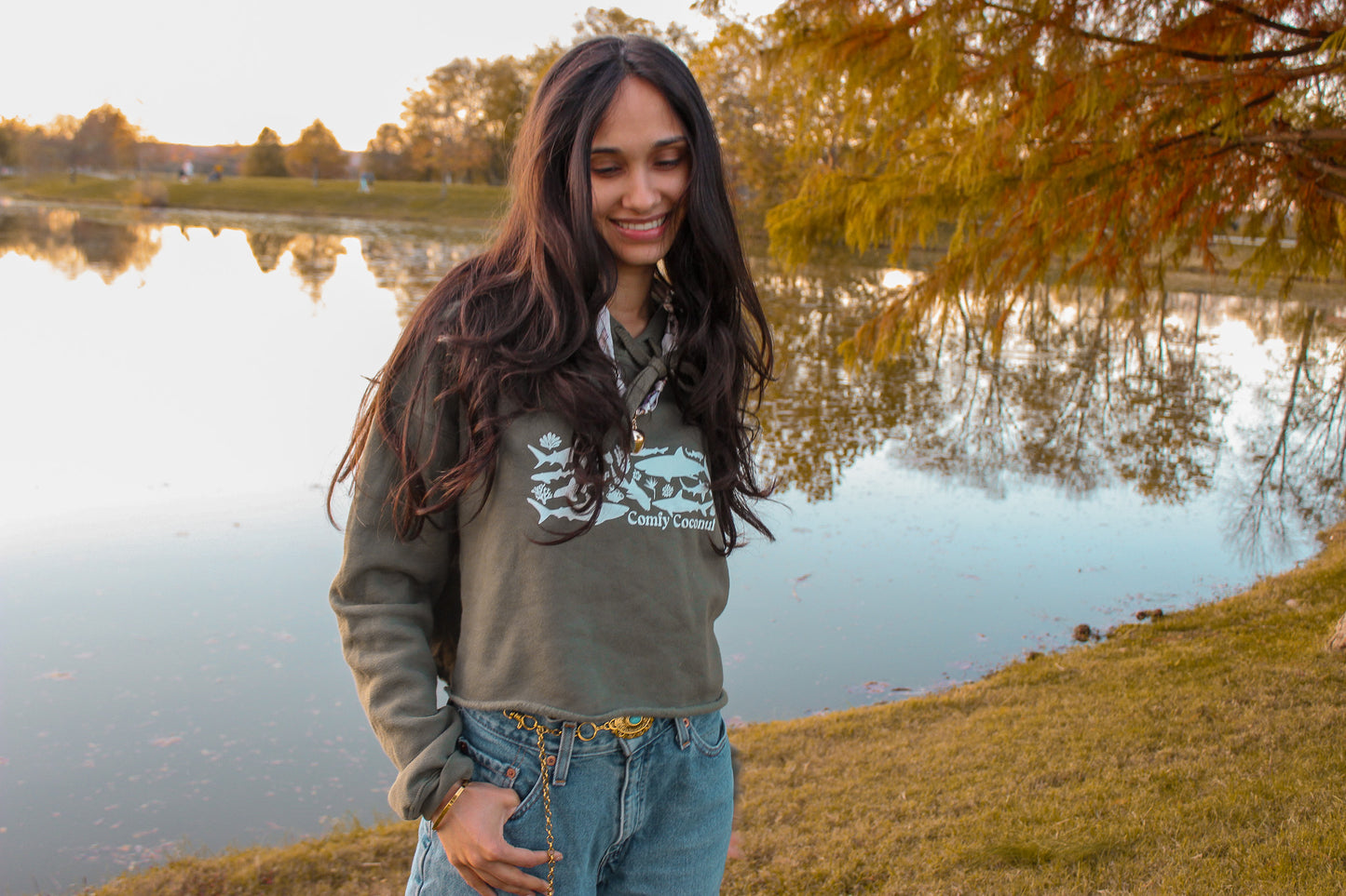 Reef Shark Cropped Hoodie