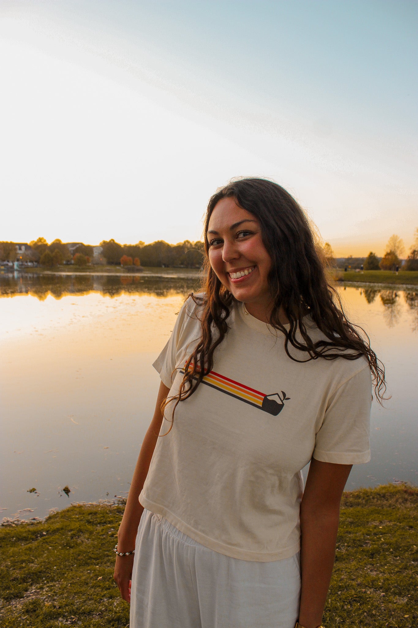 Coconut Horizon Cropped Tee