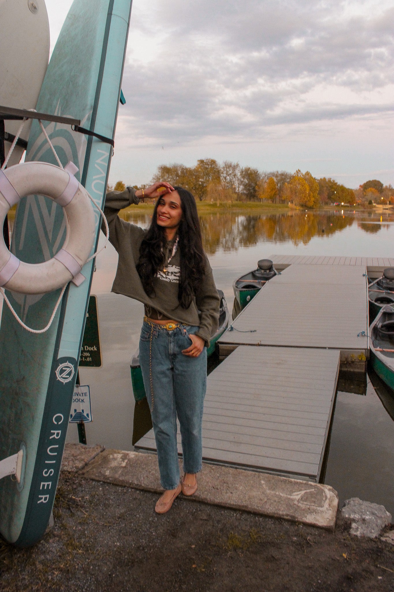 Reef Shark Cropped Hoodie